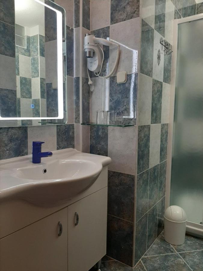 Villa Diana Apartments ポレッチ エクステリア 写真
