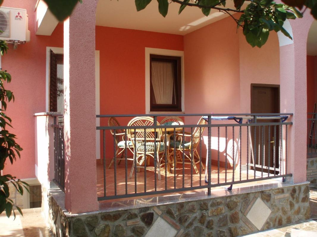 Villa Diana Apartments ポレッチ エクステリア 写真