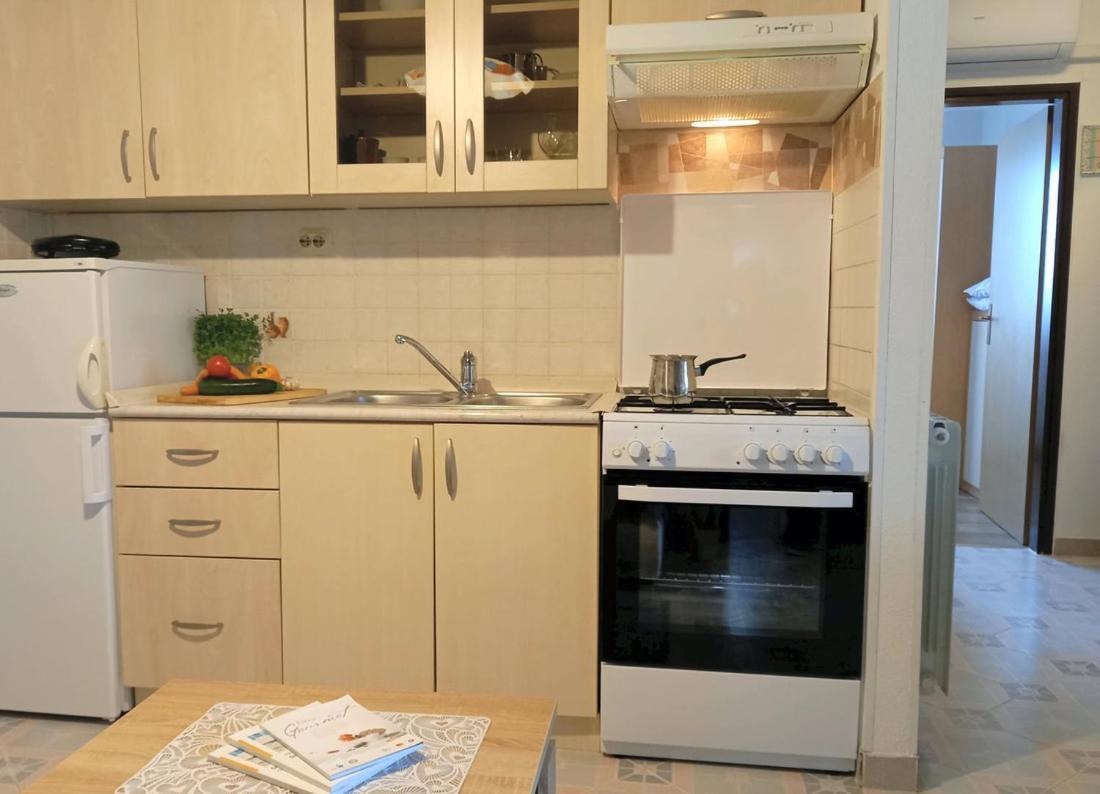 Villa Diana Apartments ポレッチ エクステリア 写真
