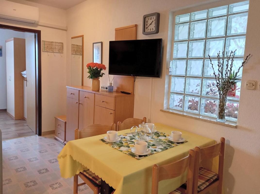 Villa Diana Apartments ポレッチ エクステリア 写真
