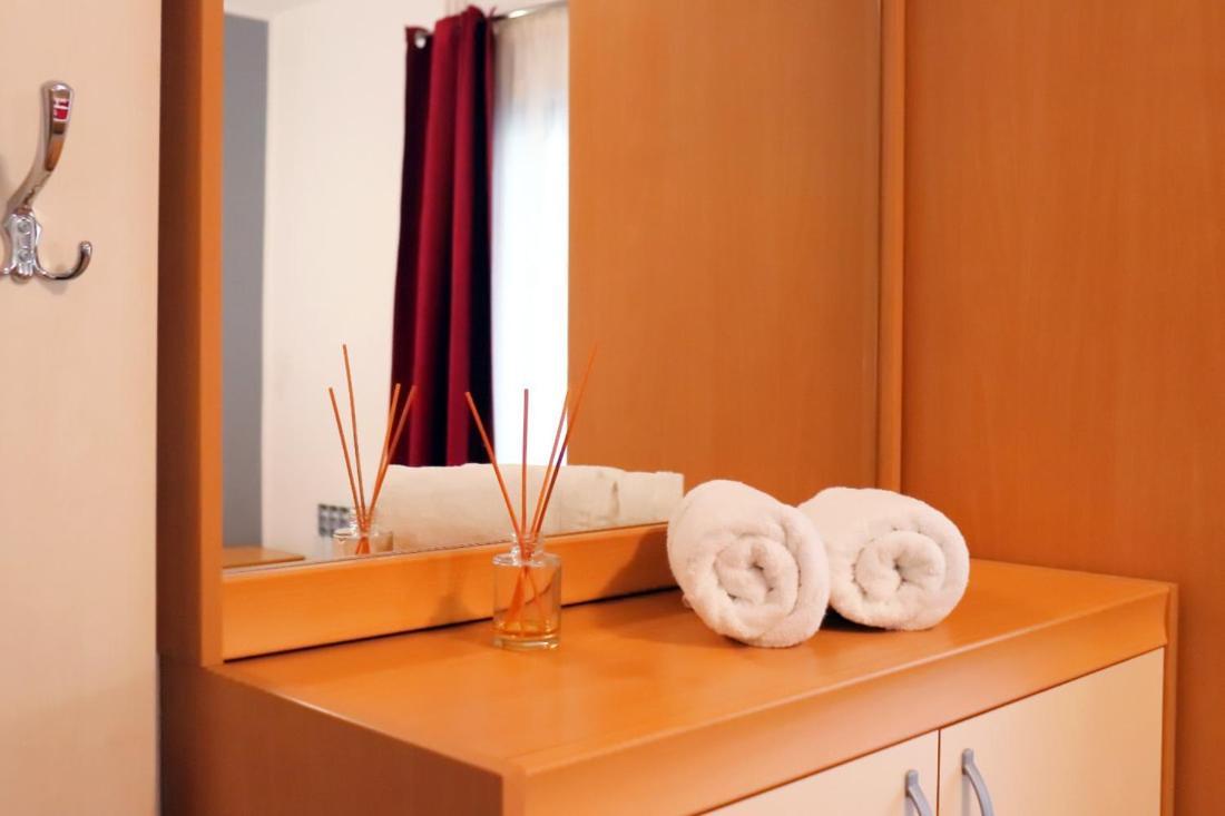 Villa Diana Apartments ポレッチ エクステリア 写真