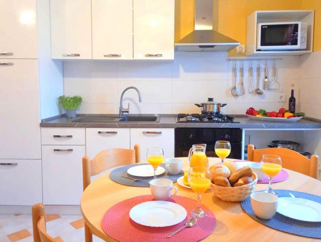 Villa Diana Apartments ポレッチ エクステリア 写真